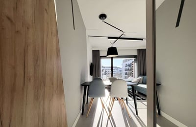 Alquiler de un elegante apartamento de 3 habitaciones, 57 m², Mokotów, Varsovia, Polonia